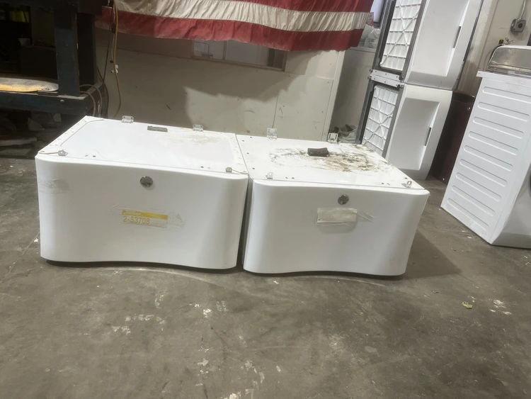 Used ELECTROLUX/FRIGIDAIRE PEDESTAL  SET Residential Appliances Michigan US | Miedema Asset Management Group #1322316
