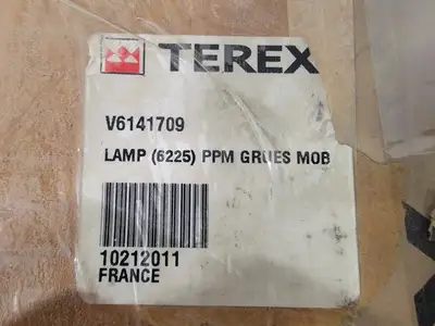 NEW TEREX V6141709