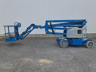 USED 2014 Genie Z-40/23N