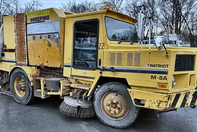 Used 1997 ATHEY MOBIL M-8A PATRIOT Street Sweeper New Jersey US | Proxy Equipment #1385339
