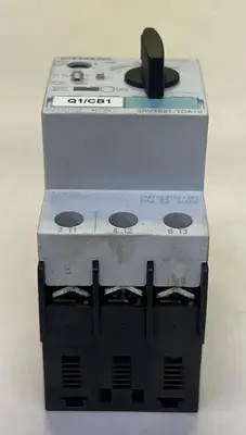 Used SIEMENS 3RV1021-1DA10 Starters | Surplus Asset Holdings #1204831