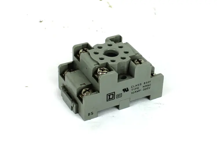 Used SQUARE D NR52 Relays & Switches Kentucky US | Industrial Parts R Us Inc. #356903