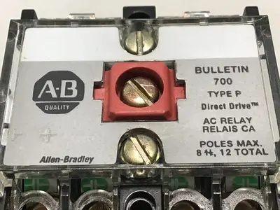 USED ALLEN BRADLEY 700-P200A1