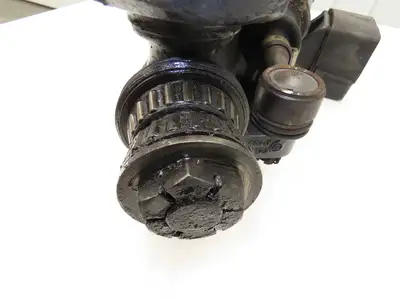 Hyster E60Z-33 Electric Forklift Rear Axle Dual Hydraulic Steering Assembly