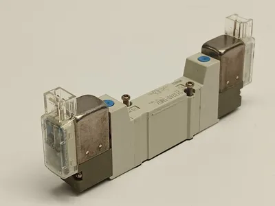 SY3240-5MOZ | SMC  Solenoid Valve - Used