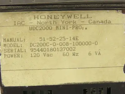 Honeywell DC200C-0-00B-100000-0 UDC2000 Mini Pro Digital Temperature Controller