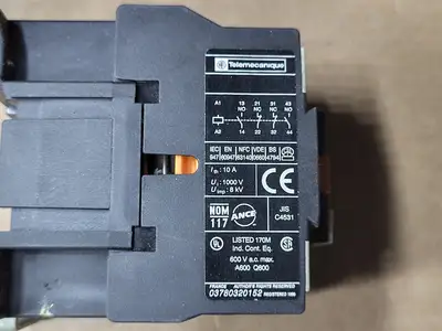 NEW TELEMECANIQUE CA2DN22G6