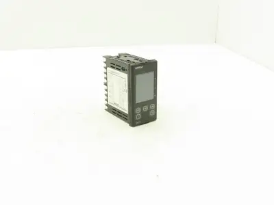 Omron E5EN-R3HL-N PLC Temperature Controller Module 100-240VAC Panel Mount
