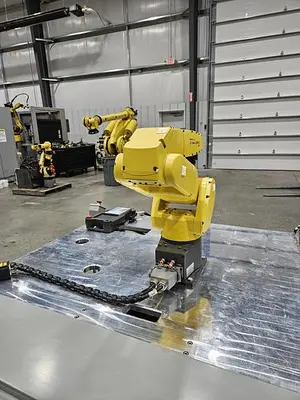 USED 2009 FANUC LR MATE 200IC/5L