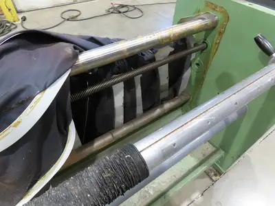 Hillesheimer Moley M1600 Automatic Roll Cutting Slitting Machine *Needs Repair