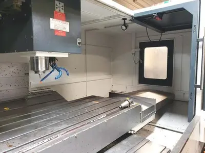 USED 2018 REPUBLIC-LAGUN VMC