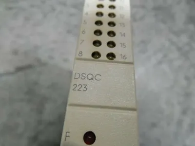 ABB DSQC 223 Digital I/O Board S4 YB560103-BD/3 Rev. 06A Used
