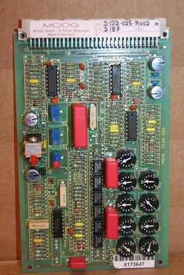 USED MOOG D122-025-A002A