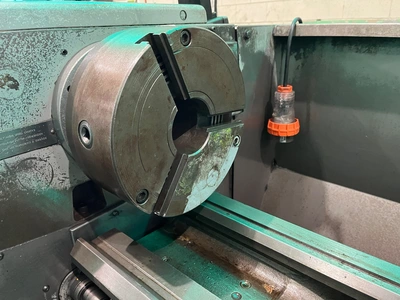 COLCHESTER TRIUMPH 2000 Lathes, Engine, Center | ESP Machinery Australia Pty Ltd (4)