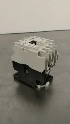 EATON D15CR13 Ser. B1 13E Multipole Relay 4E-12