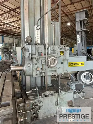 USED 1977 GIDDINGS & LEWIS 70-D5-T