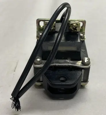 New | in-Stock GE CR9500A100A4A Miscellaneous Equipment (Electrical & Power) | Surplus Asset Holdings #1188229