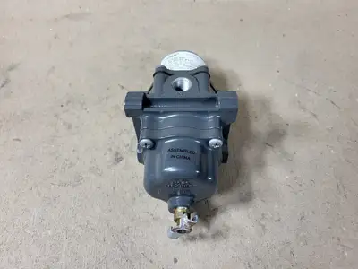 NEW FISHER 67CFR-600