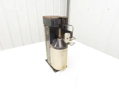 Tregaskiss Tough Gun Reamer Robotic Welding Nozzle Torch Cleaning Station 17"H