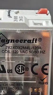 Automation Direct 782XDX2M4L-120A Relay with 70-782EL14-1 base loc4B34