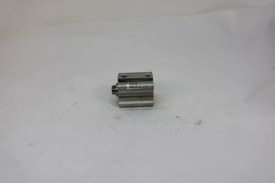 USED SMC CDQ2D32-25D-XC35