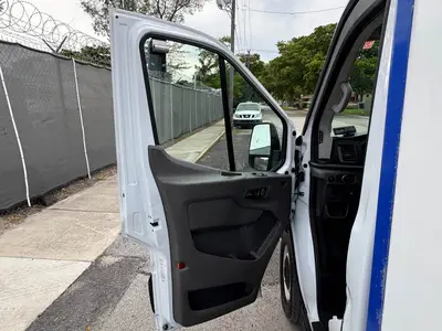Used 2023 FORD TRANSIT Reefer Trucks Florida US | Truck and Van Outlet #1509129