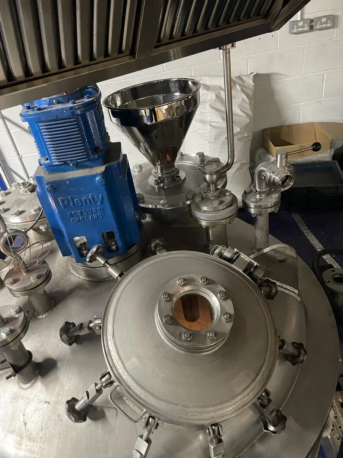 4,000L S/S JKTD Vertical Reactor 4 kw