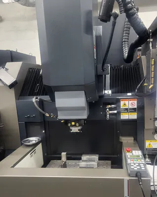 2014 MAKINO EDAF2 EDM Sinkers | Advanced Capital Equipment (2)