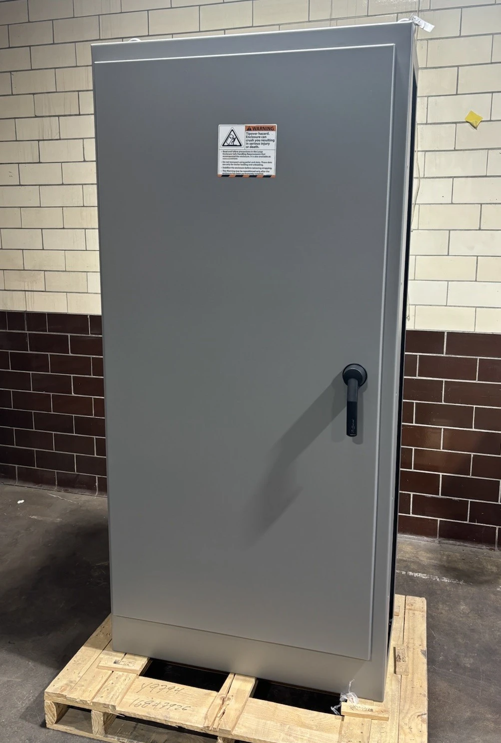 New | in-Stock NVENT HOFFMAN AMOD843918FTCLP/SPL Electrical Boxes Indiana US | J&J Industrial Supply #1388193