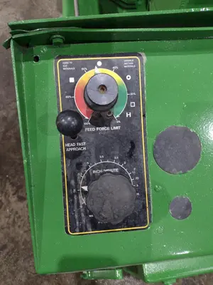 18" X 20" HYD-MECH MODEL V18 SERIES II VERTICAL BAND SAW: STOCK #24965
