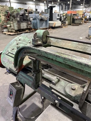 WELLS 8-M-4 9" X 16" HORIZONTAL SAW