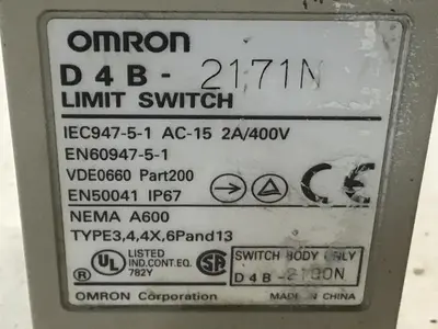 USED OMRON D4B-2171N