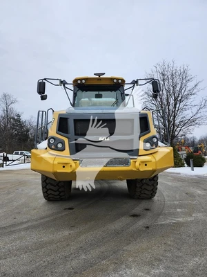 USED 2017 BELL B40E
