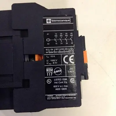 USED TELEMECANIQUE CA2DN40