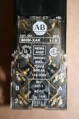 USED ALLEN BRADLEY 800MR-16HX2BS GREEN