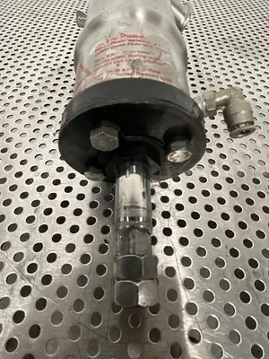 USED SPX M18BP816631TTT SW4D 1.5" S-LINE 74MM SS VALVE W/ 1 1/2" SANITARY FITTINGS