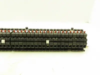 Allen Bradley 1492-GH015 Din Rail 1.5A Circuit Breaker Ser B 250V Lot of 50