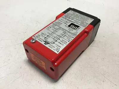 USED RED LION CONTROLS PRA1-1021