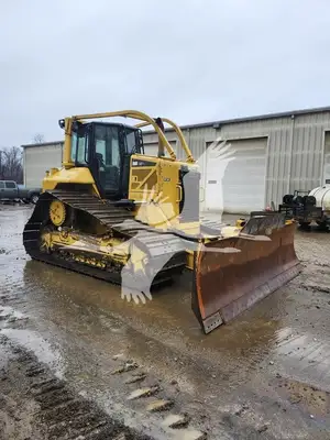 USED 2012 CATERPILLAR D6N LGP