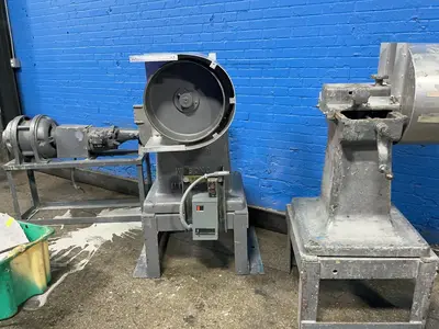 Used WYSONG & MILES 171 Woodworking Stroke Sanders Ohio US | HGR 24 #1266699