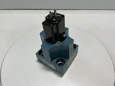 USED BOSCH 0 810 070 032