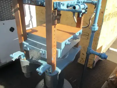 Hydraulic Rubber Press, 16"