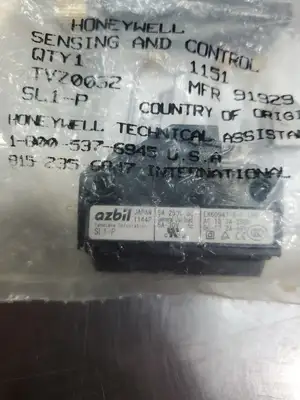 USED Azbil SL1-P Limit Switch