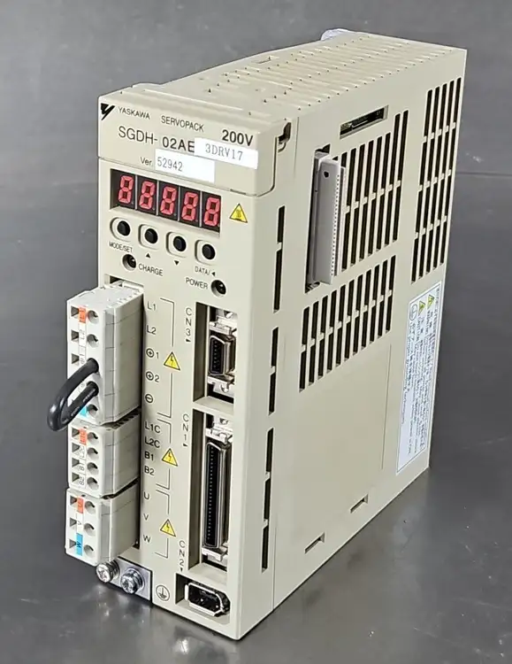 Used Yaskawa SGDH-02AE Servo Drives | Palmetto Automation #1151417