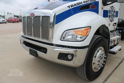 Used 2027 PETERBILT 548 Hooklifts & Roll-Offs Texas US | Roll Off Truck World #1491992