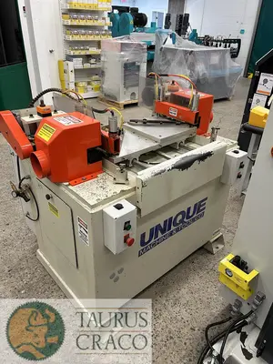 USED UNIQUE 313 MITRE DOOR MACHINE