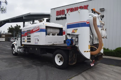 Used 2014 INTERNATIONAL 4300 Vacuum Truck California US | Big Truck & Equipment #1412173