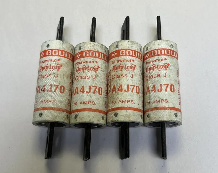 Used FERRAZ SHAWMUT A4J70 Miscellaneous Equipment (Electrical & Power) | Surplus Asset Holdings #1191215