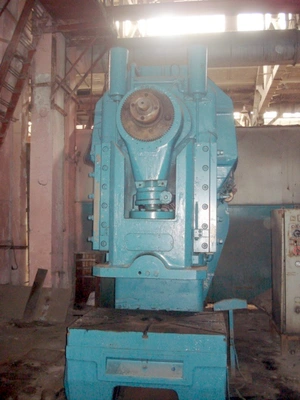 Used 1984 ZTS LE-400 GAP / C FRAME COLD PRESS Forging Presses Pennsylvania US | Hadanich Machine #1443570