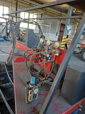 Used 2001 PIERCE SCORPION 2500 GP Plasma Cutters CZ | Amaron s.r.o. #1132891